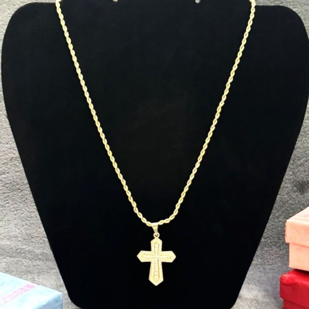 18K Gold Filled Valencia Cross Pendant Necklace 18" 2.5mm Rope Chain Iced Out CZ